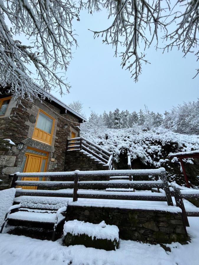 Hotel Aldea Couso Rural Sarreaus Exterior foto